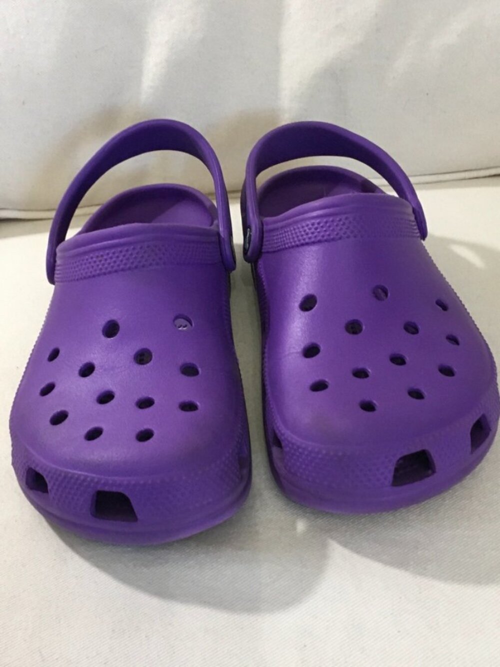 Crocs Classic Clogs Unisex Purple M8/W10 - Picture 2 of 6